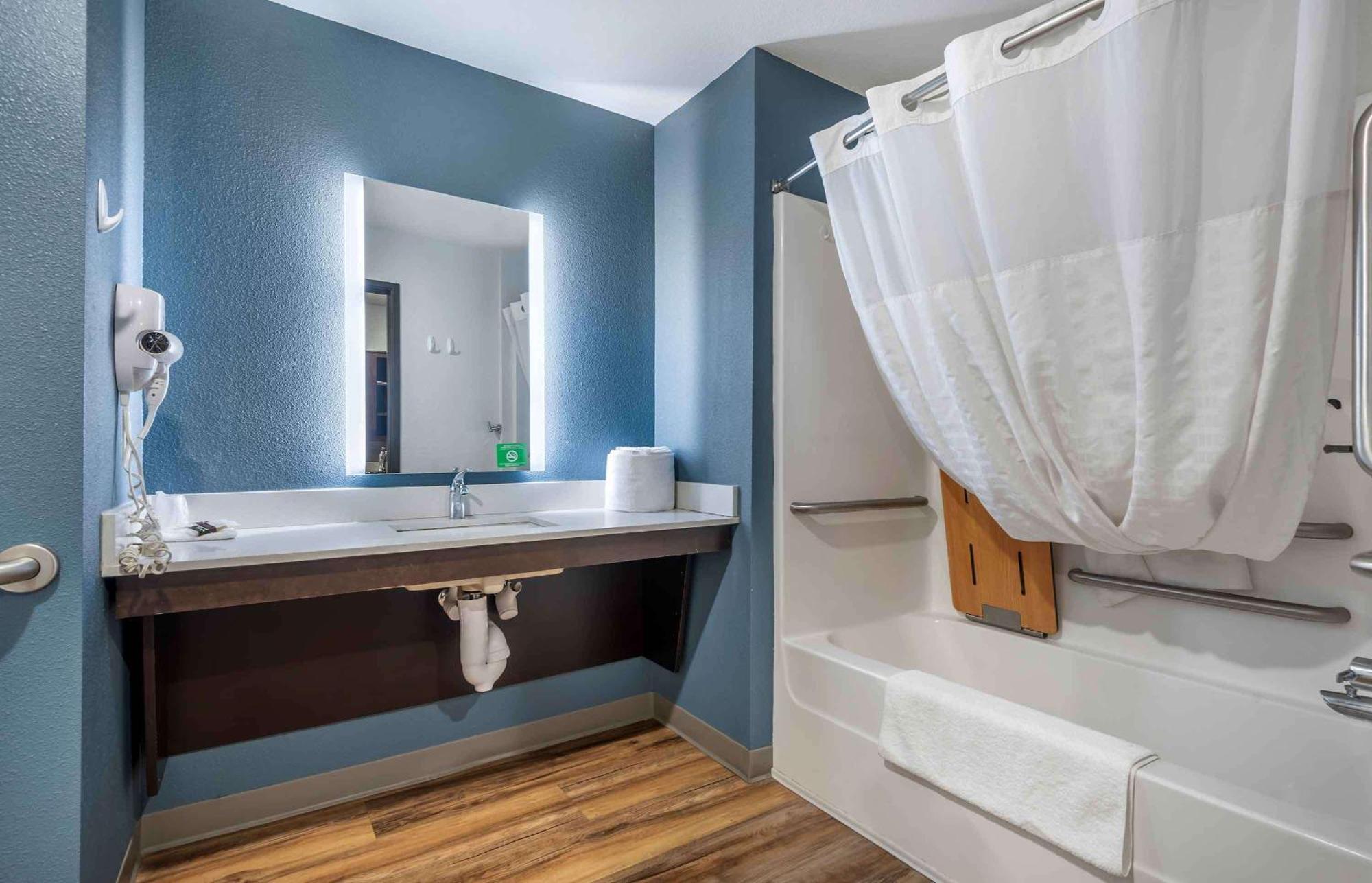 Extended Stay America Select Suites - Pittsburgh - Cranberry Cranberry Township Bagian luar foto